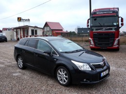 TOYOTA Avensis D-4D